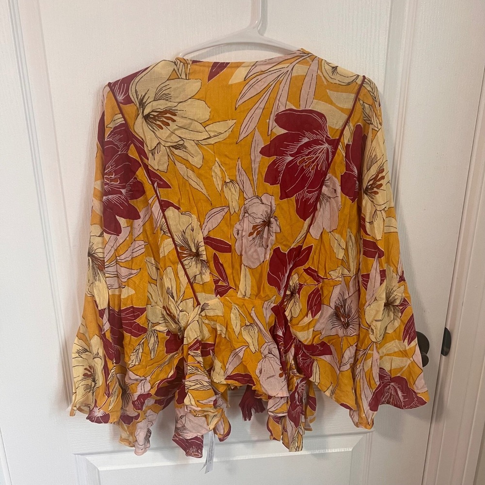 B.O.G Collective‎ Floral Blouse Tie Front Peplum Long Sleeve Top Size Large NWT - Picture 4 of 8